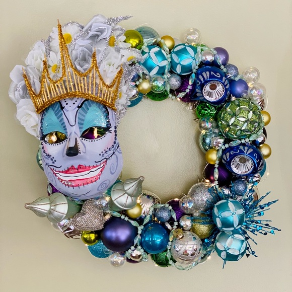 Disney Villain Ursula Ornament Wreath Day of Dead - Picture 1 of 13